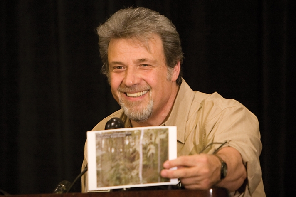 File:Tom Biscardi.jpg